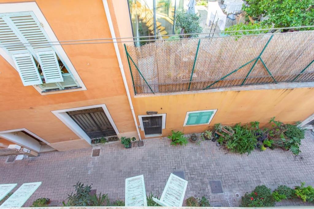 #40 Bright Sea View Suite For 6 2Mins Walk Port & Sea Villefranche-sur-Mer Zewnętrze zdjęcie