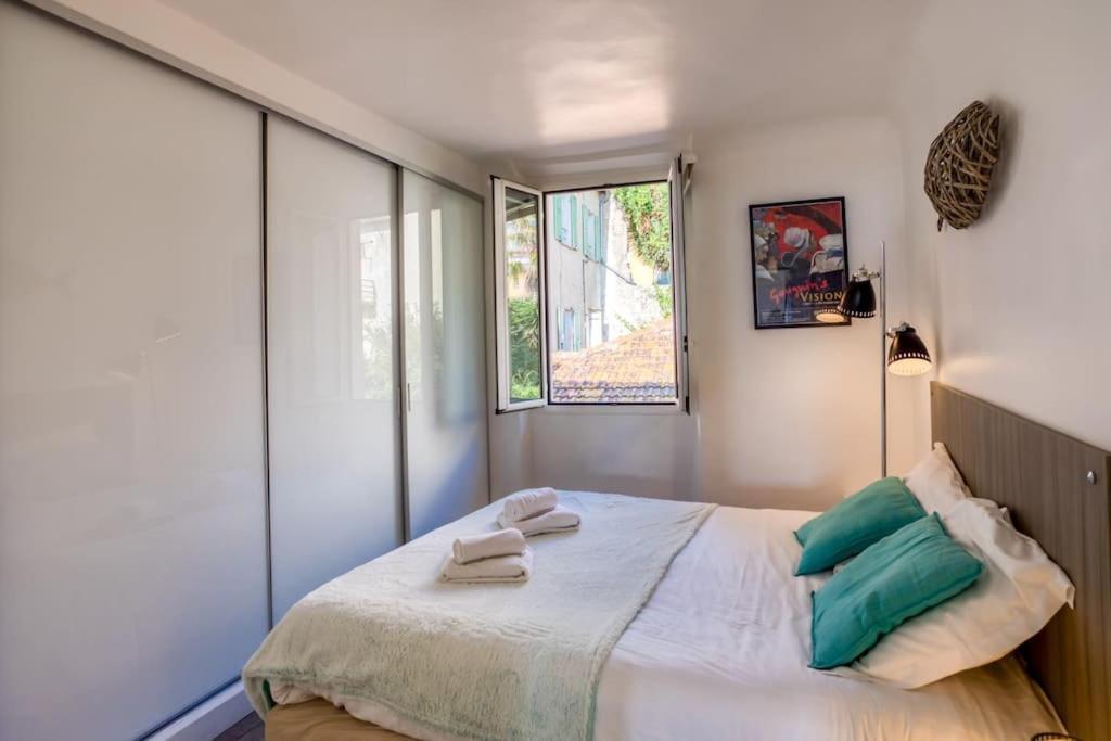 #40 Bright Sea View Suite For 6 2Mins Walk Port & Sea Villefranche-sur-Mer Zewnętrze zdjęcie